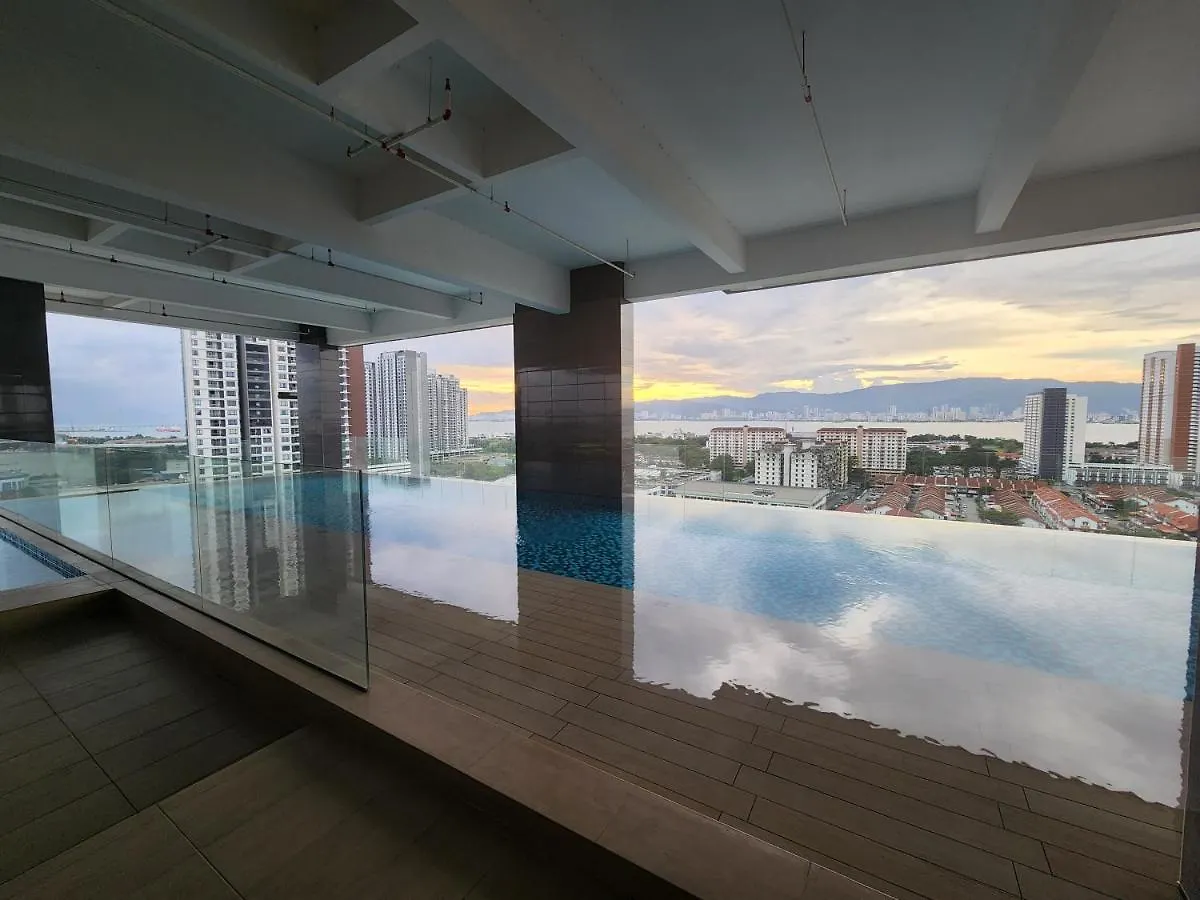Praicon Executive Suite Butterworth 0*,
