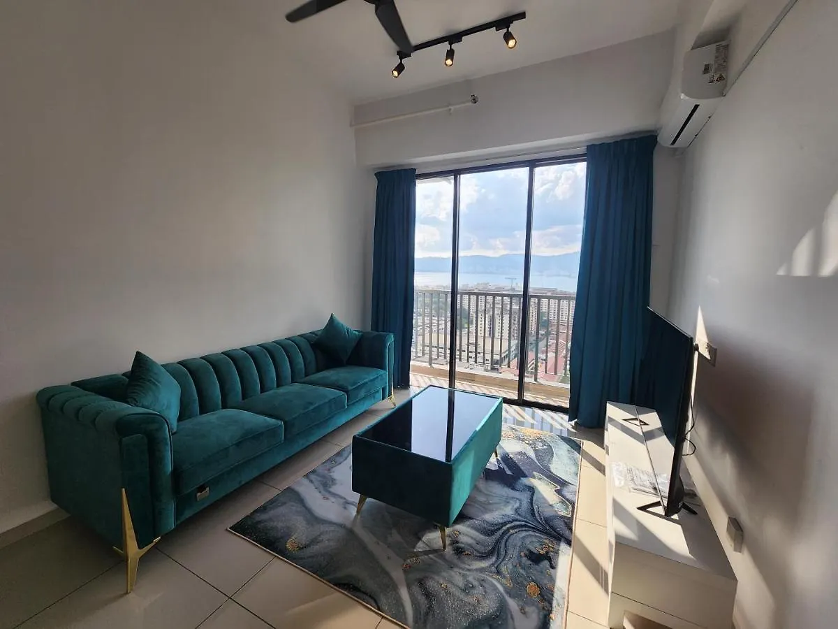Praicon Executive Suite Butterworth Apartment