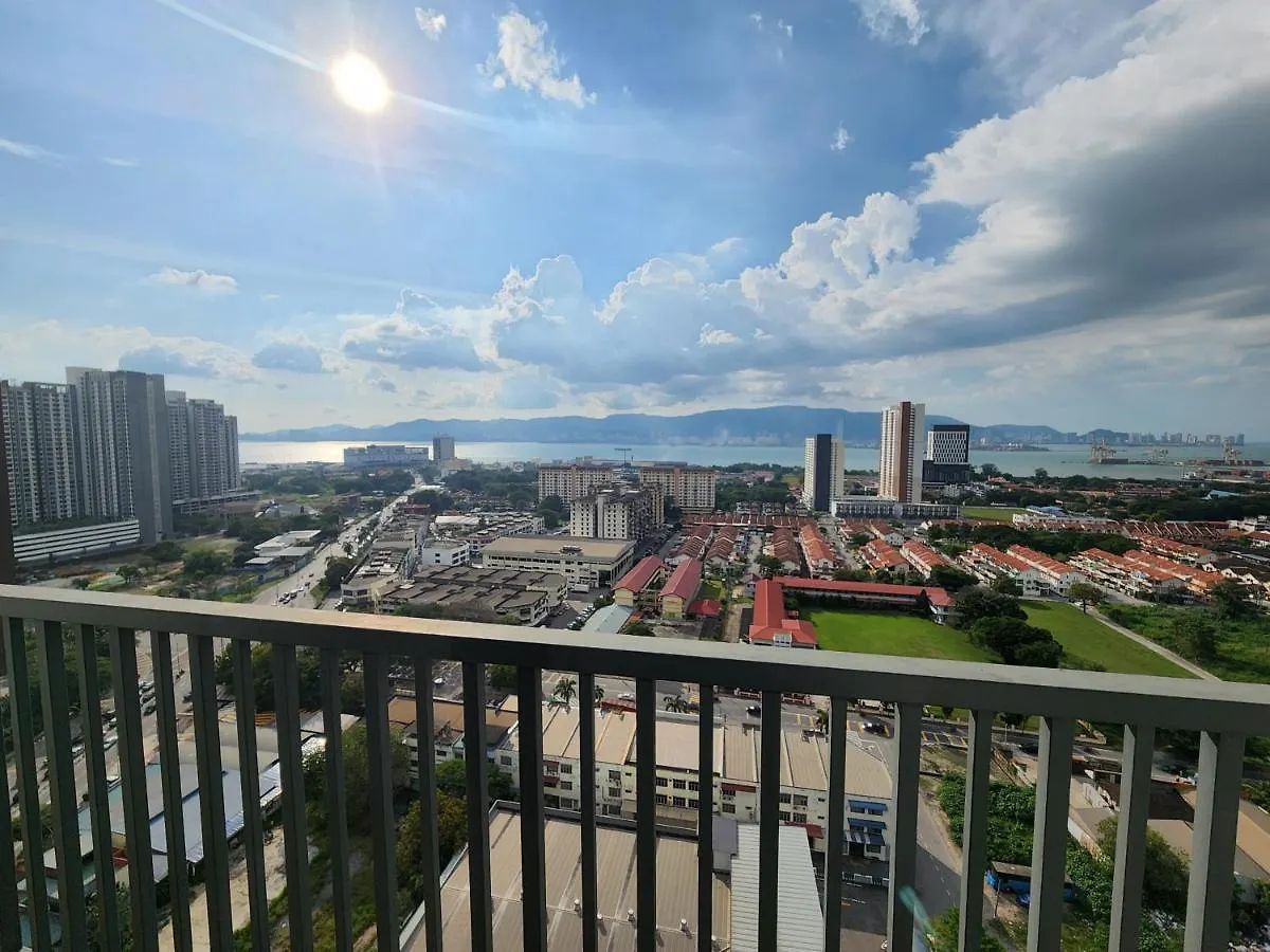 Praicon Executive Suite Butterworth 0*,